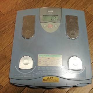体重計 タニタ