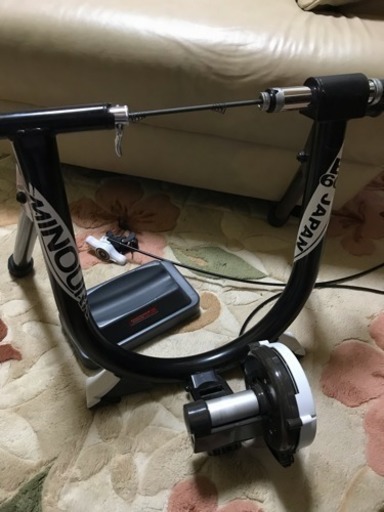 【5000円値下げしました】固定ローラー\u0026自転車用ライト
