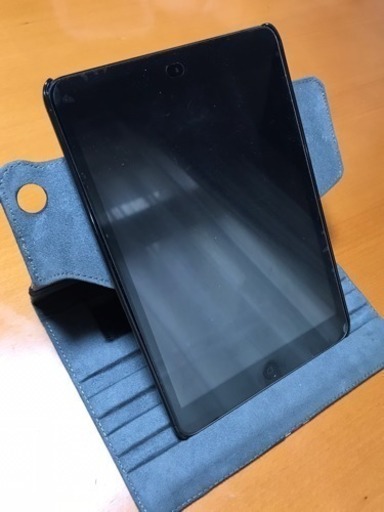 iPad mini 初代 Wi-Fi モデル (美品 傷なし 専用カバー 化粧箱付)
