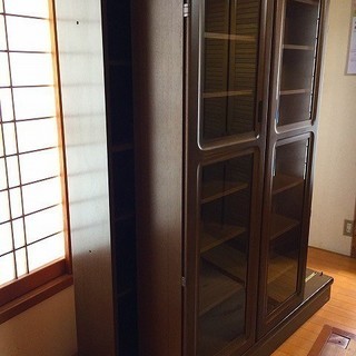 【KOKUSAI】◆スライド式◆本棚/書棚/収納◆幅約135cm...