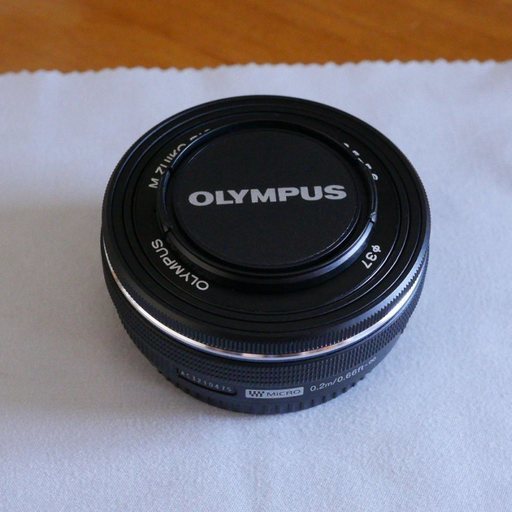 極美品　M.ZUIKO DIGITAL ED 14-42mm F3.5-5.6 EZ