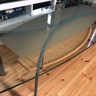 【美品】ガラス製ローテーブル