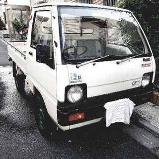 人気の4WD!昭和63年式三菱の可愛いガチャピン顔のミニキャブ君...