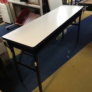 折りたたみ会議テーブル W140*D40cm*H73cm