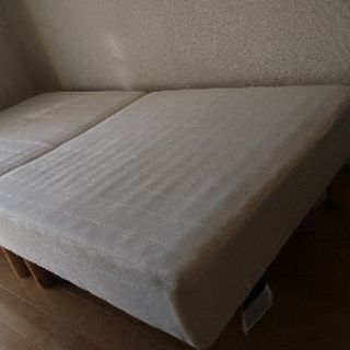 ベッド(脚付きマットレス、2分割 シングルサイズ、ホワイト)  ...