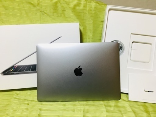 ★超美品！☆MacBook Pro Touch Bar有り 2018☆ 13インチ★ マイクロソフトオフィス2016 adobe CC 2018付き