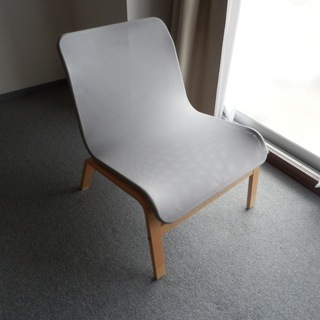 IKEA製のメッシュ椅子