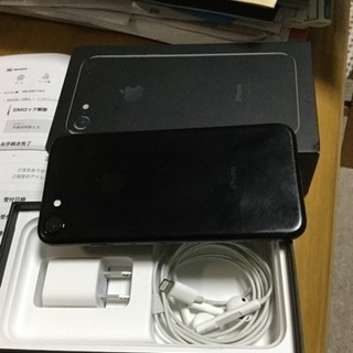 ■SIMフリーiPhone7  32GB マットブラック　判定◯ 残債なし■ docomo iphone7 SIMフリー 32GB 残債無し