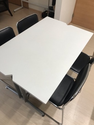 オフィスで使用  テーブル・椅子セット