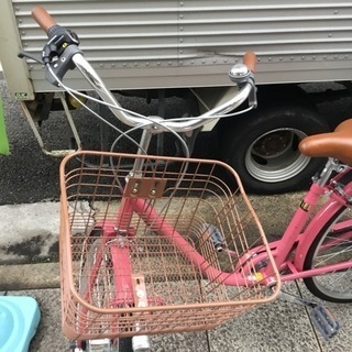 自転車 #2194 Valeriano 26インチ ピンク ギア付き 自転車 6段変速