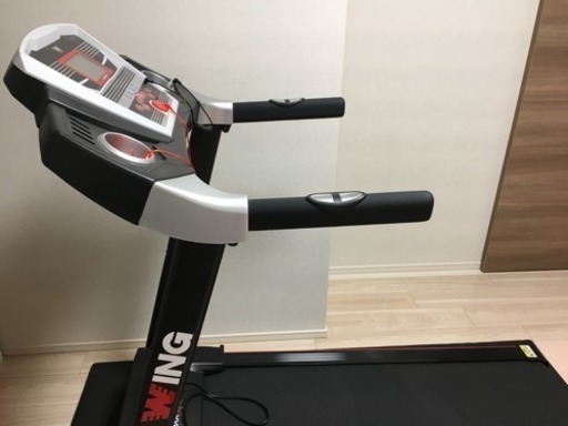 BAR WINGのルームランナー