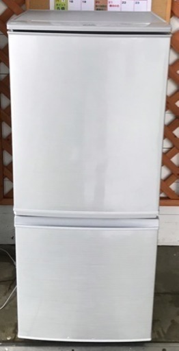 【2017年製】シャープ ノンフロン冷凍冷蔵庫137L