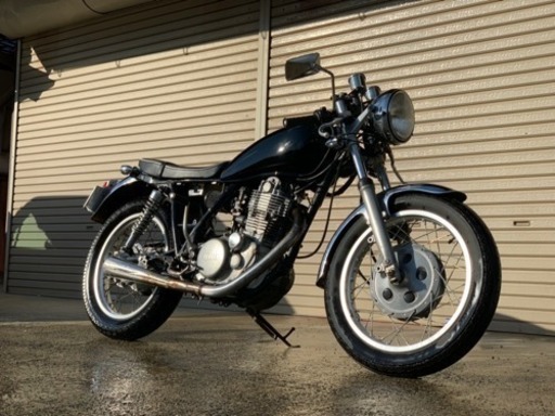 SR400 カスタム 好調 カフェレーサー