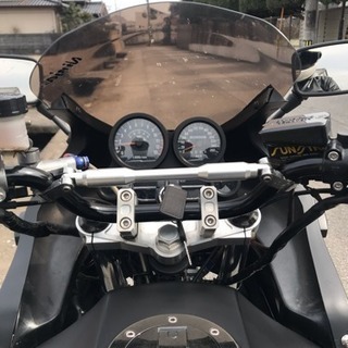 GPz750R