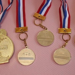 金メダルうんどうかい運動会おもちゃメダルよくがんばりました表彰子供イベント景品行事 Umeusagi 八千代台のその他の中古あげます 譲ります ジモティーで不用品の処分