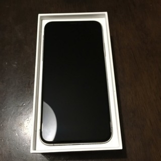 iphone xs 64GB シルバー simフリー [ほぼ新品]