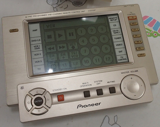 【新品人気】「Pionieer/パイオニア」 AVデジタルサラウンドアンプ VSA-AX8 2001年製 通電確認済み リモコンあり オーディオ機器 音響機器 パイオニア