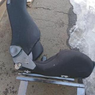 レカロ セミバケットシート中古 (値下げしました)