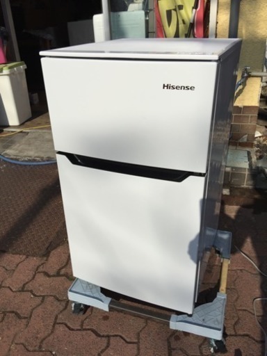 記載価格より最大2000円引き！Hisense 2ドア冷凍冷蔵庫 2017年製 HR-B95A 93L