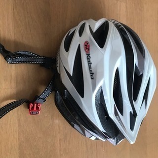 取引済  自転車 ヘルメット、キー、ライト付き