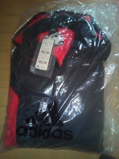 急げ1点限り!早い者勝ち!!　adidas　防寒着