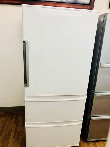 【安心の1年保証付】AQUA　3ドア冷蔵庫　272L  2017年製