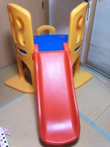 リトルタイクス　すべり台