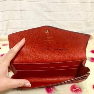 ルイヴィトン ヴェルニ 長財布