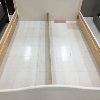 取りに来て頂ける方限定！松永工房のワイドダブルベッドフレームのご紹介です！