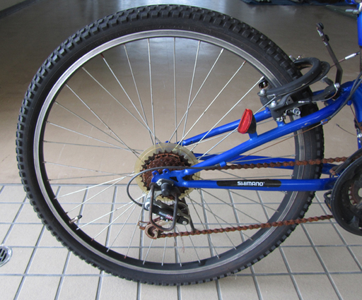 26インチ MTB 自転車 AQUILA 18段切替 ブルー