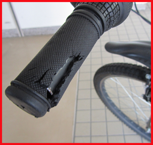 26インチ MTB 自転車 AQUILA 18段切替 ブルー