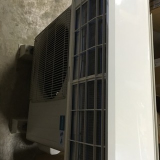 三菱ルームエアコン8畳用 中古 工事込み