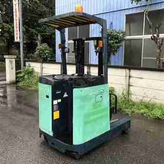 トヨタ　1.5トン　バッテリーフォークリフト　リーチ式　1500kg