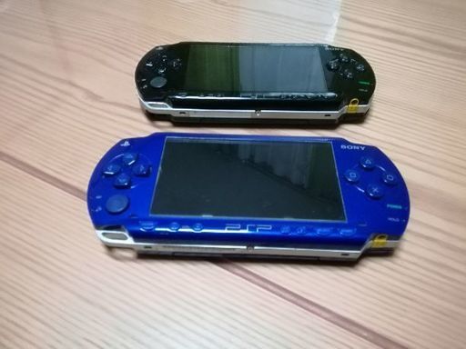 PSP本体(2台)　ソフト27本　アダプターのセット