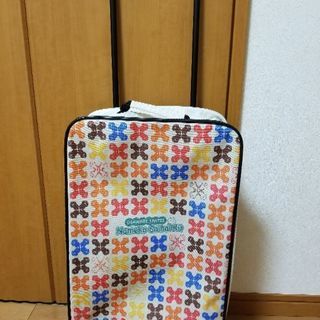 なめこの荷物入れ