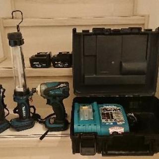 マキタ Makita インパクトドライバー ライトセット