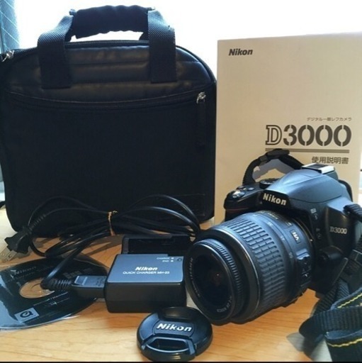 Nikon D3000 一眼レフカメラ