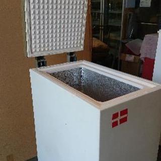 岡山市内限定品 Panasonic 2017年式 形名NR-FVF452-WH