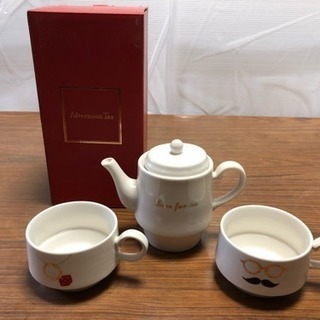 Afternoon Teaの ティーポット、カップ3点セット