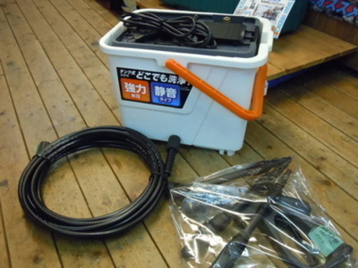 【JR-76】アイリスオーヤマ タンク式高圧洗浄機 SBT-512 中古品