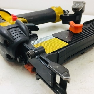HiKOKI(旧日立工機) 高圧フロア用タッカ(微量のエアー漏れあり) N5008HM(【リライズ野田愛宕店】【店頭取引限定】【中古品】1点限り早い者勝ち！