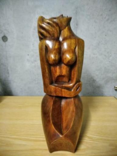 【美品】木彫り　裸婦像