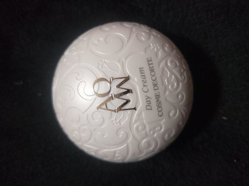 大人気のコスメデコルテ AQ MW デイクリーム 30g ( SPF20 PA++ ) 新品未開封