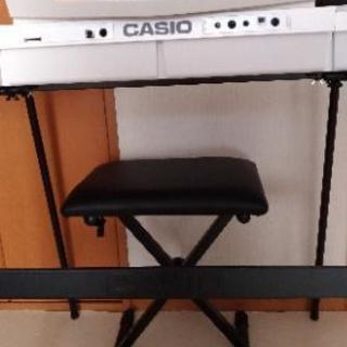 お値下しました!!CASIO キーボード LK-228 使用浅 スタンド＆イス付き