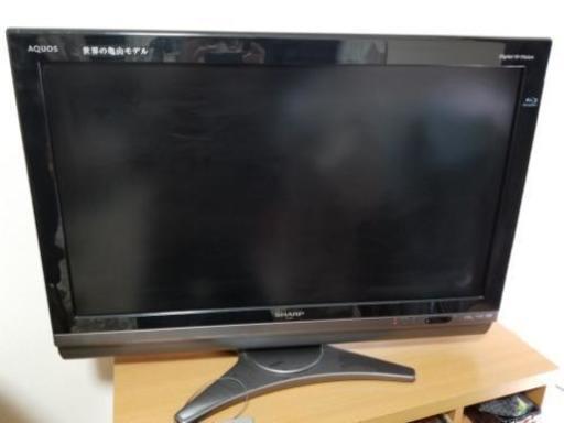 32型テレビ SHARP ブルーレイレコーダー内蔵