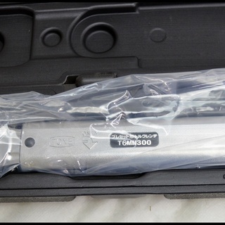 未使用 TONE トネ 3/4 トルクレンチ T6MN300 19.0mm プレセット形 ダイレクトセットタイプ