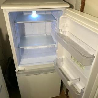 2016年製SHARP2ドア冷凍冷蔵庫
