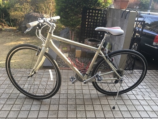 GIANT エスケープR3.1 ベージュ