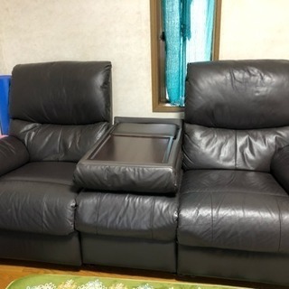 中古ニトリ電動リクライニングソファー三人がけ