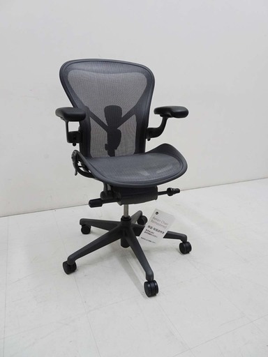 新品未使用品 Herman Miller ハーマンミラー アーロンチェア リマスタード Bサイズ フル装備 ポスチャーフィット OAチェア-2